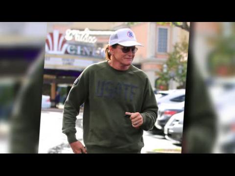 VIDEO : Bruce Jenner reducir su Manzana de Adn