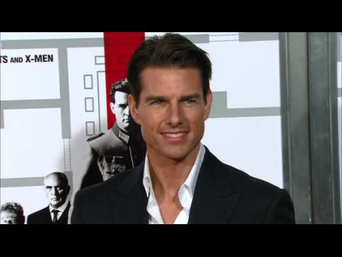 VIDEO : Tom Cruise Sued for $1 Billion