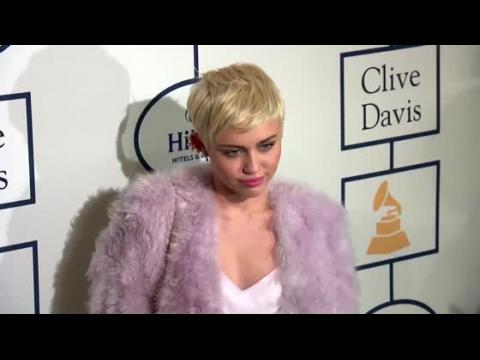 VIDEO : Miley Cyrus le gusta su reputacin sexual