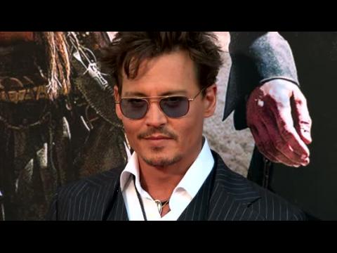 VIDEO : Johnny Depp and Amber Heard Planning Beach Wedding