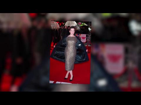 VIDEO : Olivia Colman and Chris O'Dowd Glam Up For The Cuban Fury Premiere