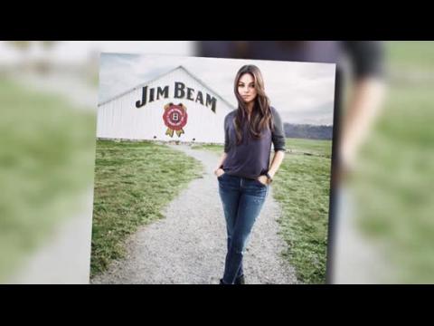 VIDEO : Mila Kunis es la nueva cara de Jim Beam