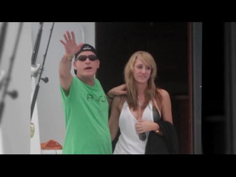 VIDEO : Charlie Sheen Might Have Married His Girlfriend