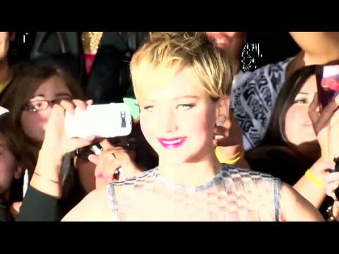 VIDEO : Julia Roberts dice que Jennifer Lawrence es muy chvere para ser la dulzura de Amrica