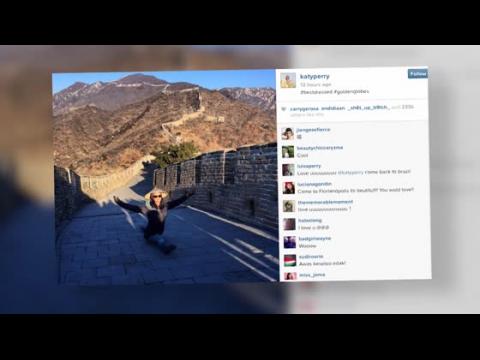 VIDEO : Katy Perry partage une photo sur la Grande Muraille de Chine
