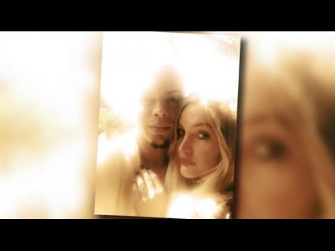 VIDEO : Ashlee Simpson Engaged to Evan Ross