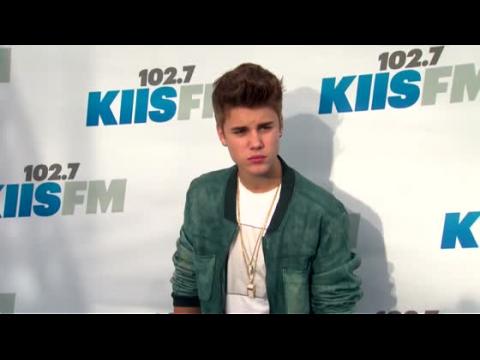 VIDEO : Justin Bieber reste  l'enqute aprs un raid et l'arrestation d'un de ses amis