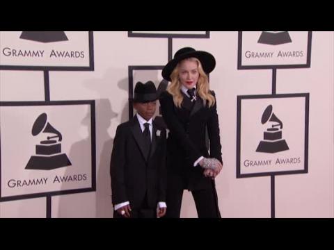 VIDEO : El hijo de Madonna de 8 aos decidi el estilo que ella us en los Grammys
