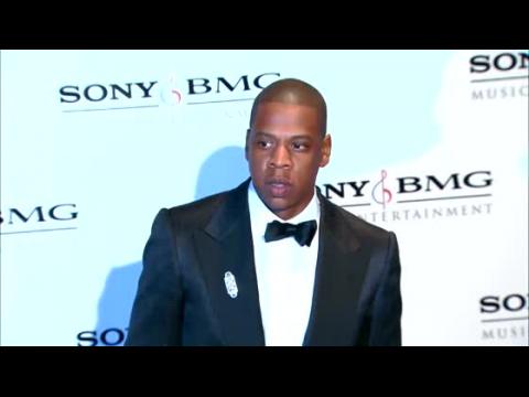 VIDEO : Jay Z Thanks Beyonc and Blue Ivy in Grammy Speech