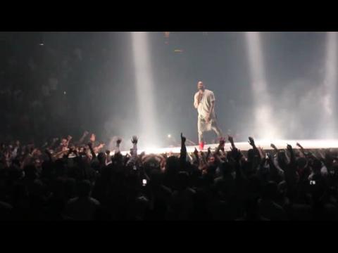 VIDEO : Kanye West Postpones Tour Dates Due To Bus Crash