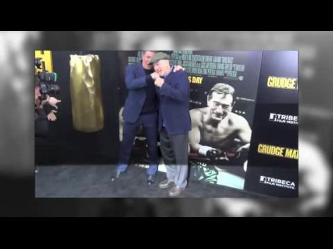 VIDEO : Robert DeNiro and Sylvester Stallone Take Jabs at Each Other