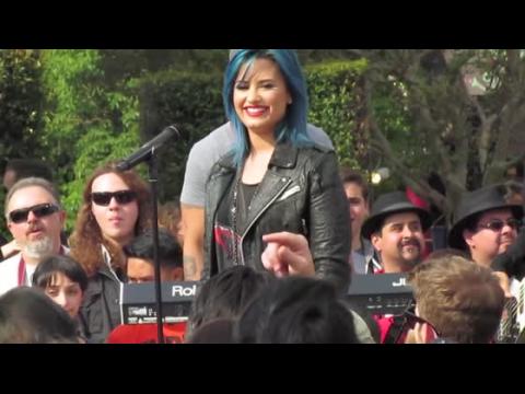 VIDEO : Demi Lovato Leaving 'X Factor' To Focus On Music