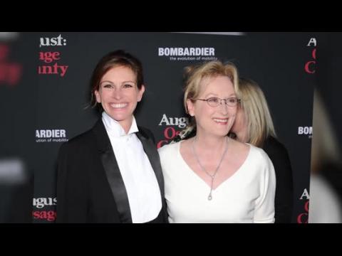 VIDEO : Julia Roberts et Meryl Streep sont sublimes  la premire de Un t  Osage County