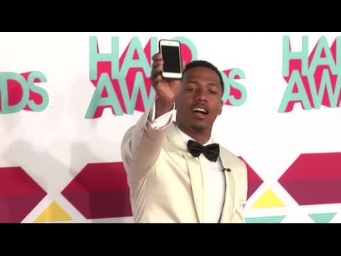 VIDEO : Imposter Steals Jewellery By Name-Dropping Nick Cannon