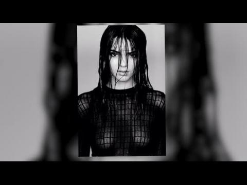 VIDEO : Kendall Jenner pose pour un cliché très révélateur