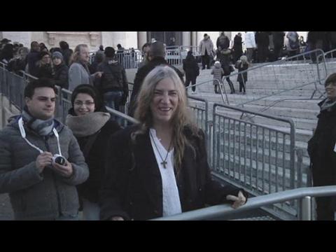 VIDEO : Patti Smith y el Papa Francisco, juntos en el Vaticano