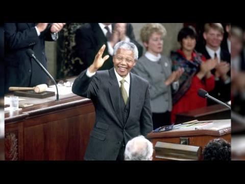 VIDEO : Nelson Mandela Passes Away At The Age of 95