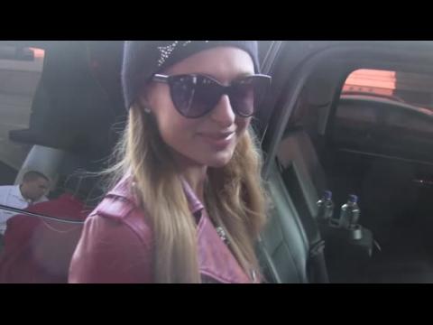 VIDEO : Paris Hilton Says Lindsay Lohan Is On Her Naughty List