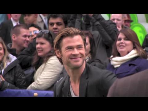 VIDEO : Chris Hemsworth solo est comiendo 500 caloras diarias para su nuevo rol