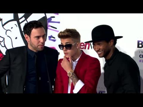 VIDEO : Justin Bieber continue de faire les gros titres