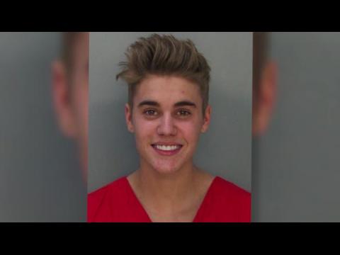 VIDEO : Justin Bieber Seen Near Alcohol Bottles, Reportedly Denies Rehab