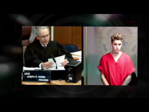 VIDEO : Justin Bieber fait face au juge au tribunal