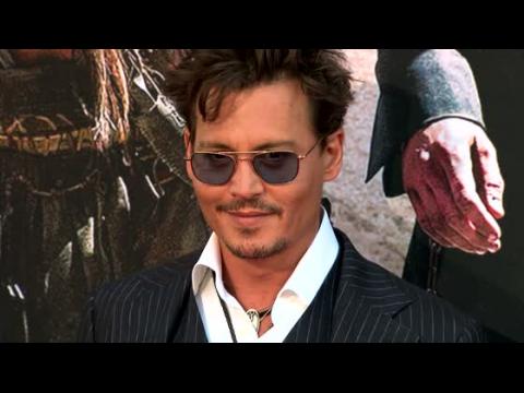 VIDEO : Johnny Depp, simplemente irresistible