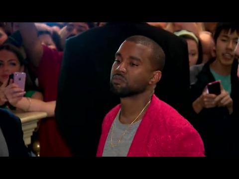 VIDEO : Kanye West Declares He's the Smartest Celebrity