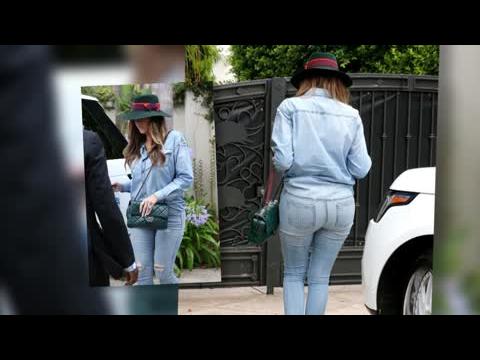 VIDEO : Khloe Kardashian Looks Somber In A Tight Double Denim Outfit
