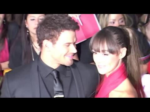 VIDEO : Kellan Lutz And Sharni Vinson Back Together