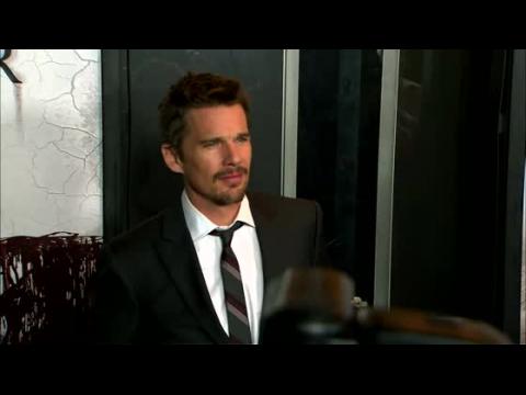VIDEO : Ethan Hawke Discusses Marriage Regrets