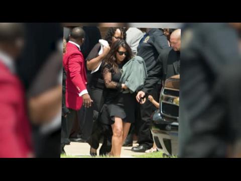 VIDEO : Kim Kardashian, Kanye West And Baby North West Attend Funeral In First Family Outing