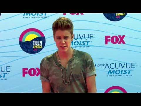 VIDEO : Les Demandes Ridicules De Justin Bieber Pour Une Sance Photo
