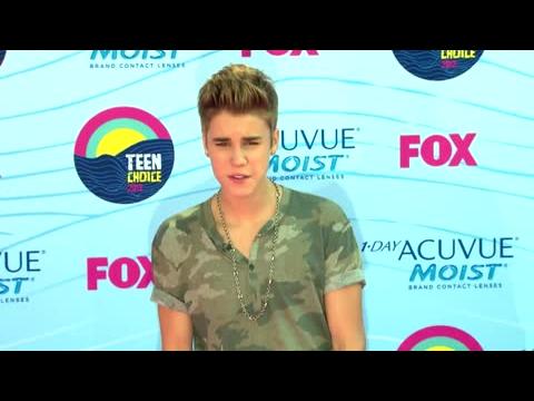 VIDEO : Justin Bieber's Ridiculous Photoshoot Demands