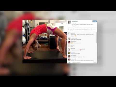 VIDEO : Bar Refaeli Shows Off Stretchy Yoga Move