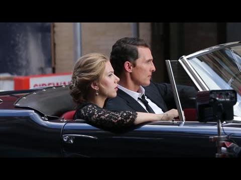 VIDEO : Matthew McConaughey And Scarlett Johansson Film Fashion Ad In New York