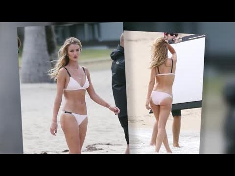 VIDEO : Rosie Huntington-Whiteley Shows Off Her Flawless Bikini Body In Australia