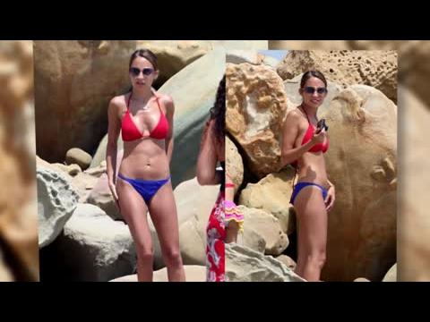 VIDEO : Nicole Richie Shows Off Healthy Bronzed Bikini Bod