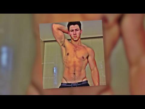VIDEO : Nick Jonas Shows Off His Incredibly Ripped Physique