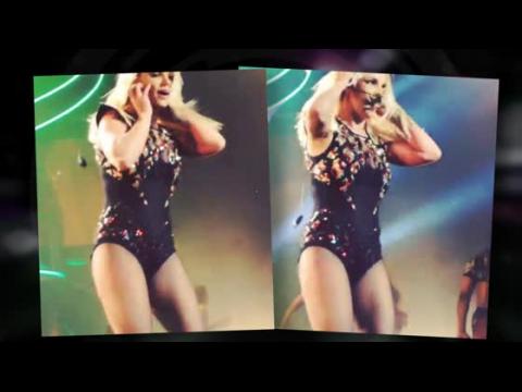 VIDEO : Britney Spears Accused of Lip-Synching Once Again