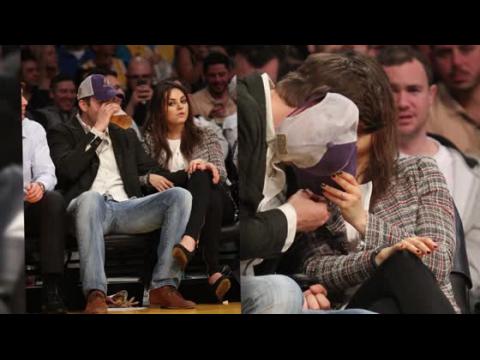 VIDEO : Mila Kunis Shows Off Engagement Ring
