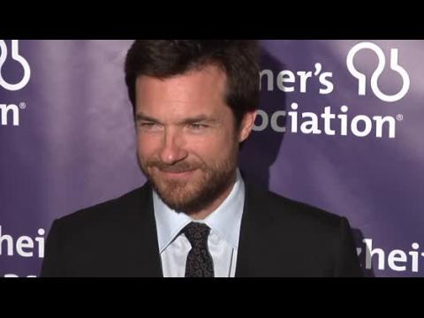 VIDEO : Jason Bateman Curses in Front of 2-Year-Old Daughter
