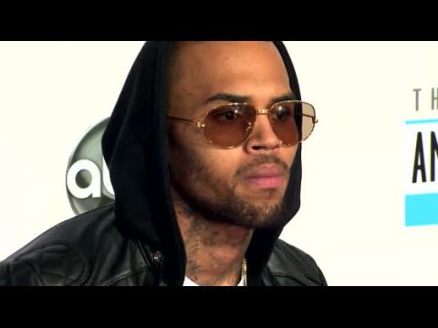 VIDEO : Chris Brown Kicked Out of Rehab, Spends Time In Jail