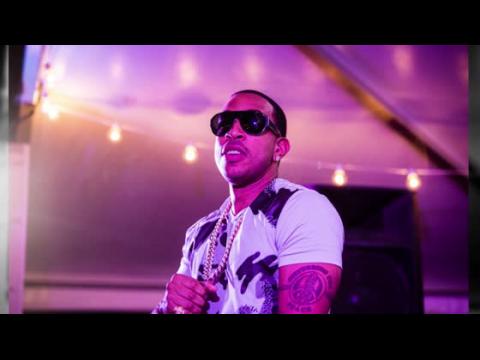 VIDEO : Ludacris Performs At Dickies Roadhouse For SXSW