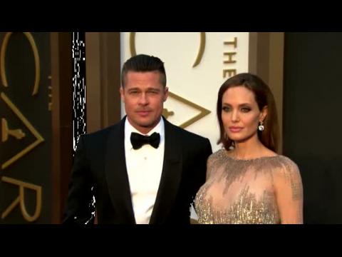 VIDEO : Con tanto trabajo, cundo ser que Brad Pitt se casar?