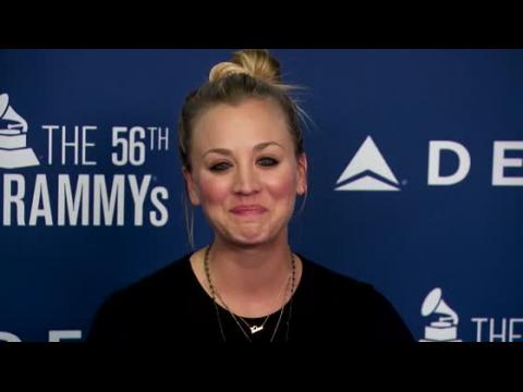 VIDEO : Kaley Cuoco Says Breast Implants Were Best Decision Ever Made