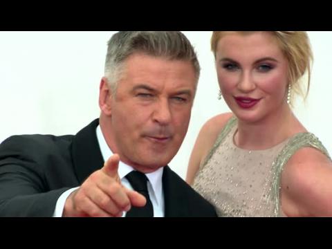 VIDEO : Alec Baldwin Cited and Released in New York City