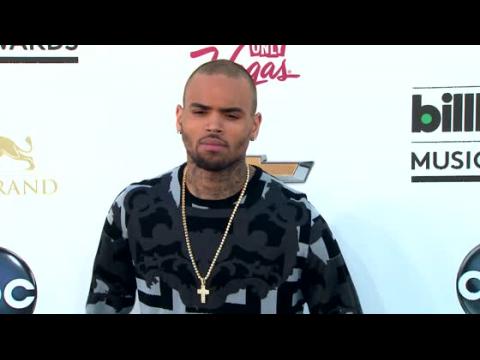 VIDEO : Chris Brown Countersues a Man Demanding $250,000