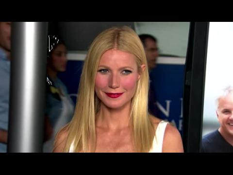VIDEO : Gwyneth Paltrow and Chris Martin Still Living Together