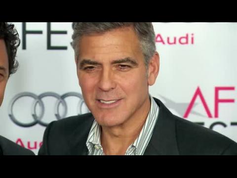 VIDEO : George Clooney to Buy London Home For Himself and Fianc